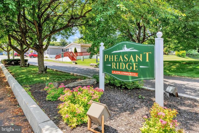 102 THRUSH CT S, Lancaster, PA 17603