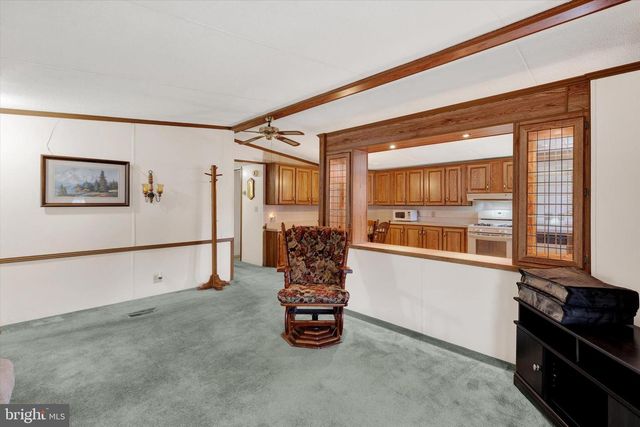 102 THRUSH CT S, Lancaster, PA 17603