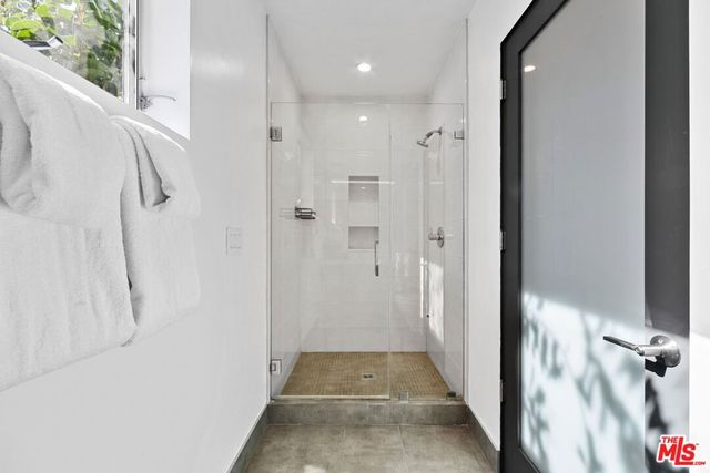 7198 Formosa Fusion Court, Los Angeles, CA 90046