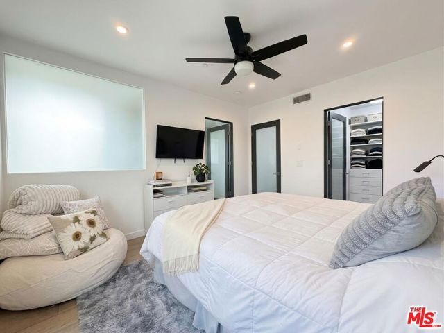 7198 Formosa Fusion Court, Los Angeles, CA 90046