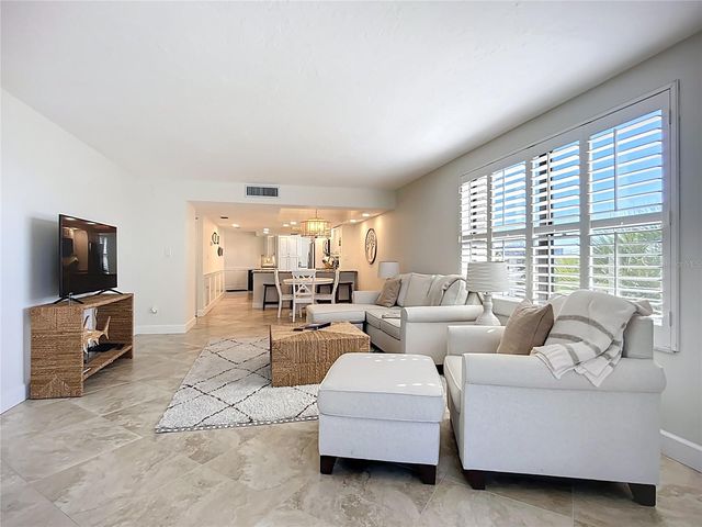 5770 MIDNIGHT PASS ROAD 301, Sarasota, FL 34242
