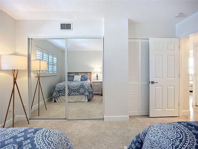 5770 MIDNIGHT PASS ROAD 301, Sarasota, FL 34242