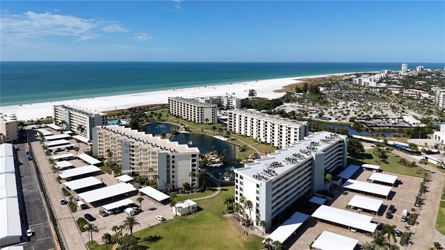 5770 MIDNIGHT PASS ROAD 301, Sarasota, FL 34242
