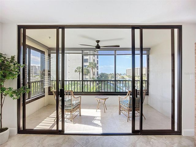 5770 MIDNIGHT PASS ROAD 301, Sarasota, FL 34242