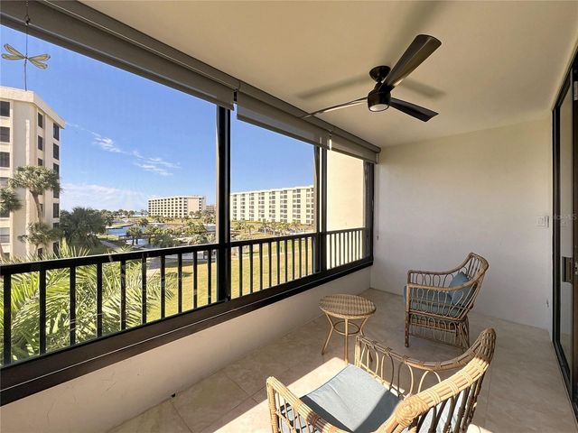 5770 MIDNIGHT PASS ROAD 301, Sarasota, FL 34242