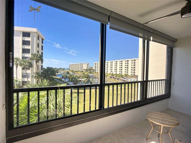 5770 MIDNIGHT PASS ROAD 301, Sarasota, FL 34242