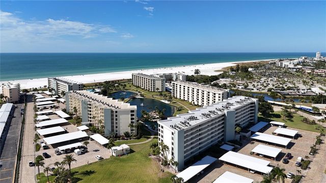 5770 MIDNIGHT PASS ROAD 301, Sarasota, FL 34242