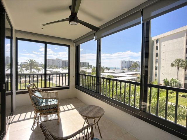 5770 MIDNIGHT PASS ROAD 301, Sarasota, FL 34242