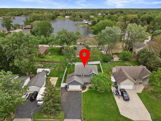 11901 224th AVENUE, Bristol, WI 53104