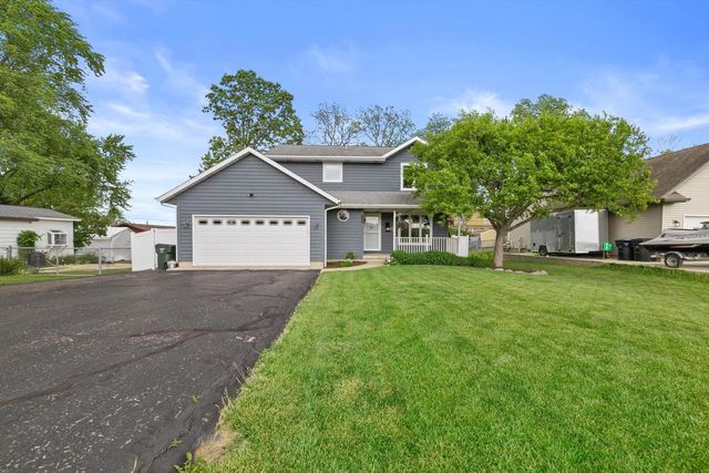 11901 224th AVENUE, Bristol, WI 53104