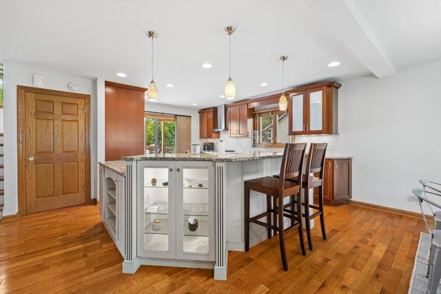 11901 224th AVENUE, Bristol, WI 53104