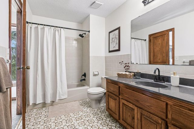 7340 Niagara Lane N, Maple Grove, MN 55311