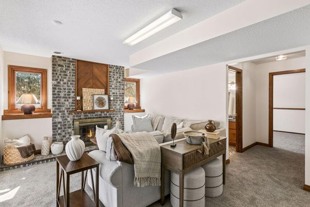 7340 Niagara Lane N, Maple Grove, MN 55311