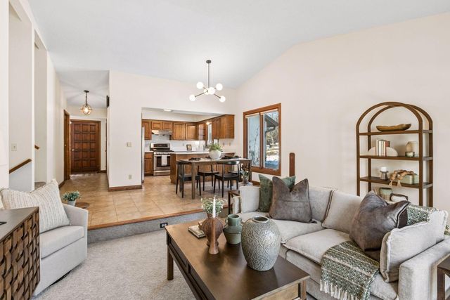 7340 Niagara Lane N, Maple Grove, MN 55311