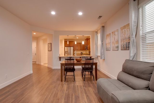 542 Cadiz Drive, Hollister, CA 95023