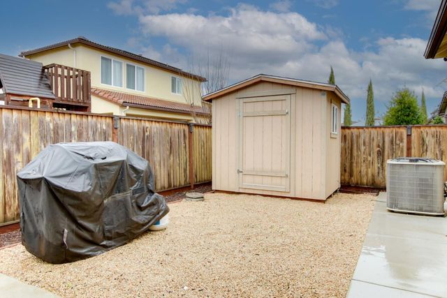 542 Cadiz Drive, Hollister, CA 95023