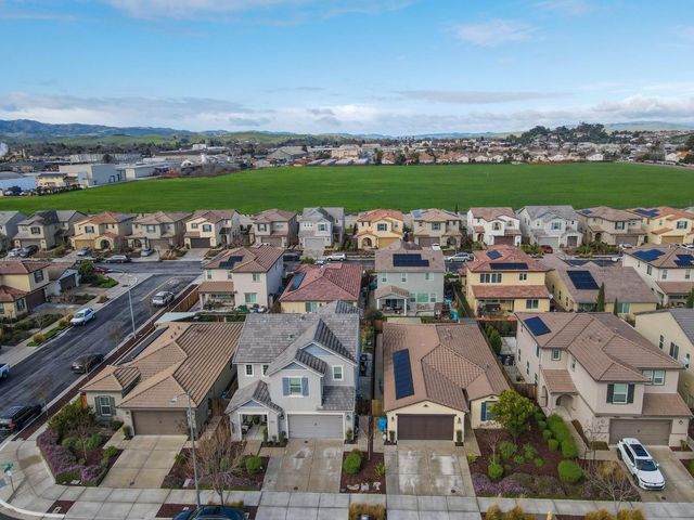 542 Cadiz Drive, Hollister, CA 95023