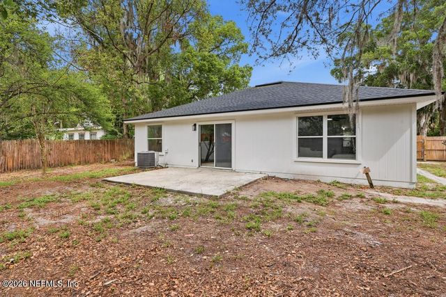 809 BAY Street, Green Cove Springs, FL 32043