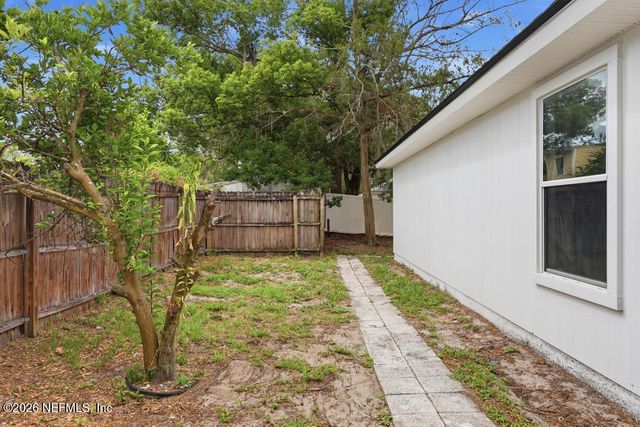 809 BAY Street, Green Cove Springs, FL 32043