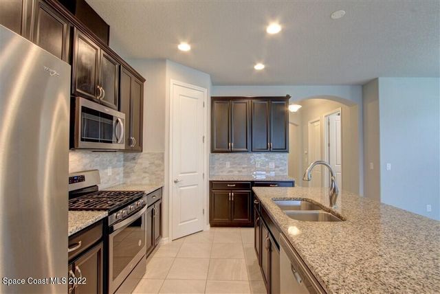 7753 Poulicny Lane, Melbourne, FL 32940