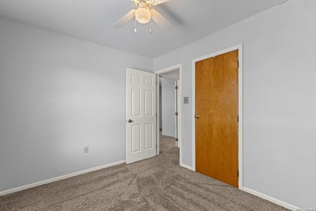 904 COUNTRY RD, Blanco, TX 78606