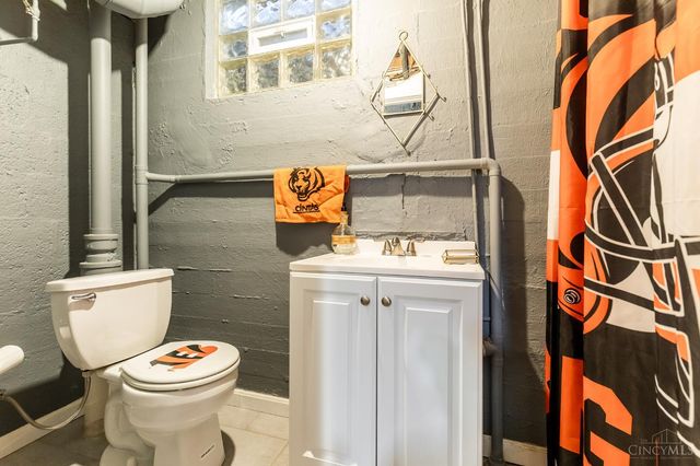 5406 Moundcrest Drive, Norwood, OH 45212