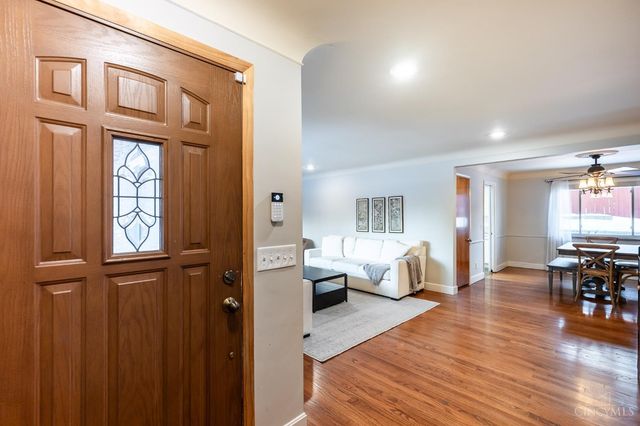 5406 Moundcrest Drive, Norwood, OH 45212