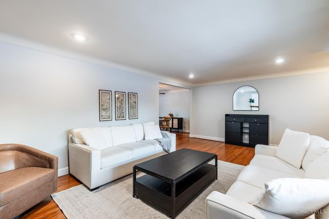 5406 Moundcrest Drive, Norwood, OH 45212