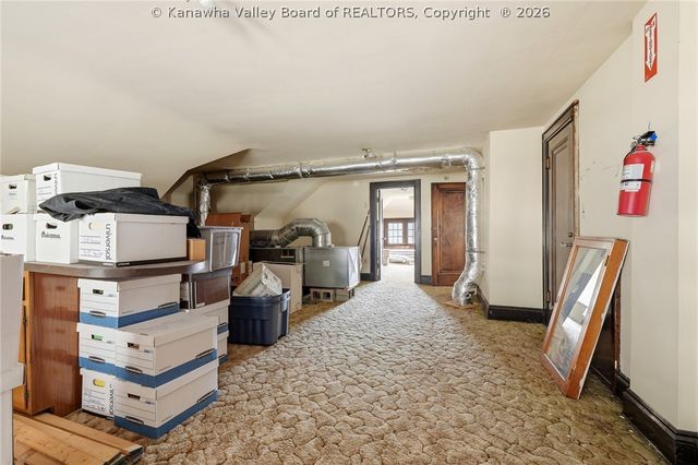 2512 Kanawha Blvd E, Charleston, WV 25311