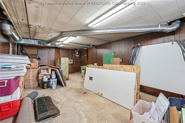 2512 Kanawha Blvd E, Charleston, WV 25311