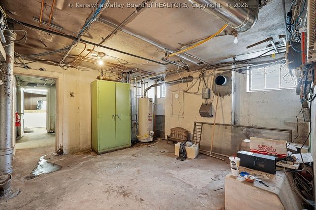 2512 Kanawha Blvd E, Charleston, WV 25311