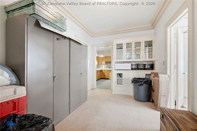 2512 Kanawha Blvd E, Charleston, WV 25311