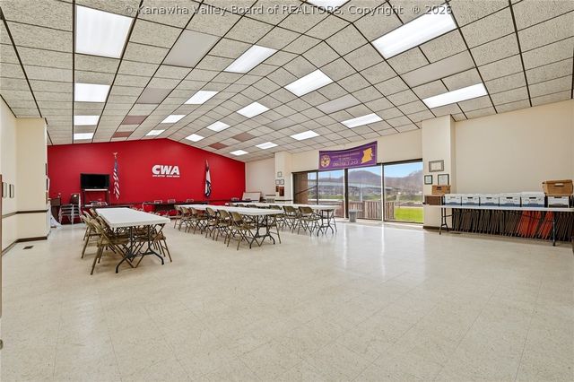 2512 Kanawha Blvd E, Charleston, WV 25311