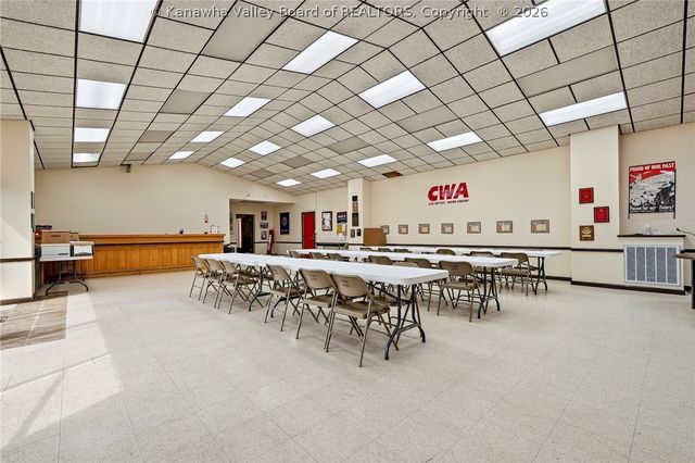 2512 Kanawha Blvd E, Charleston, WV 25311