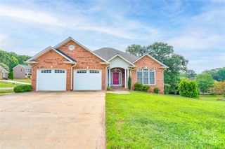 1352 Harvest Moon Way, Shelby, NC 28150