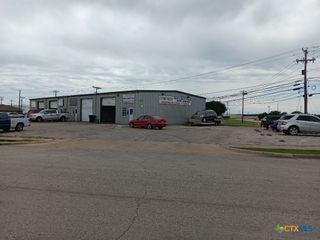 908 N Twin Creek Drive, Killeen, TX 76543