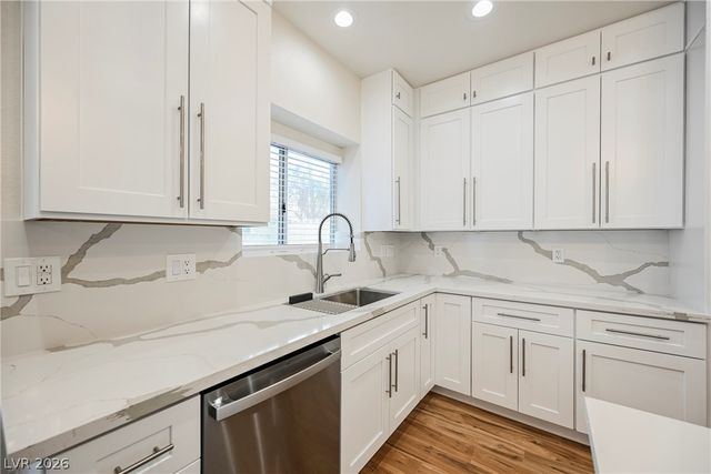 7464 Forestdale Court, Las Vegas, NV 89120