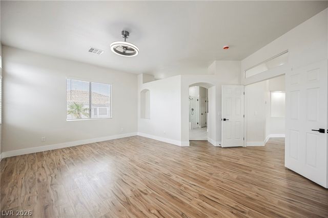 7464 Forestdale Court, Las Vegas, NV 89120