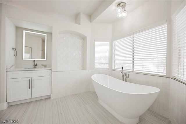 7464 Forestdale Court, Las Vegas, NV 89120