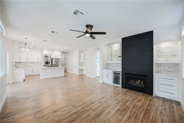 7464 Forestdale Court, Las Vegas, NV 89120