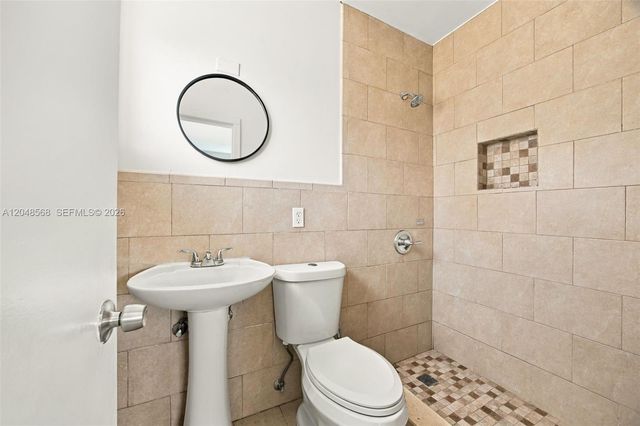 0-2939 SW 5th Street, Miami, FL 33135