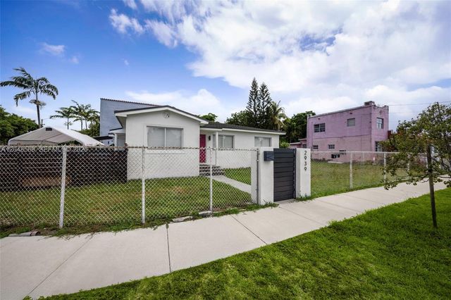 0-2939 SW 5th Street, Miami, FL 33135