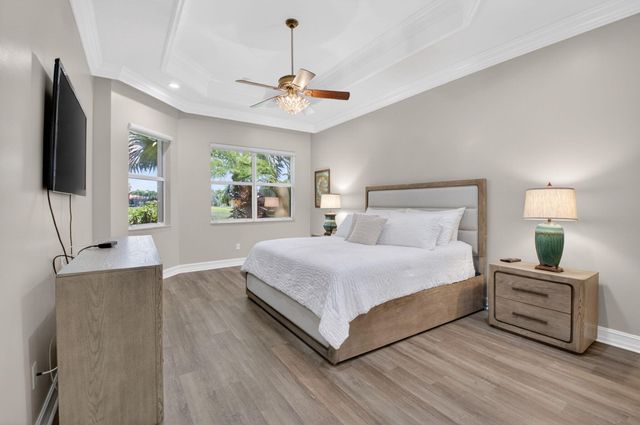 10788 Leaf Bridge Way, Boynton Beach, FL 33473
