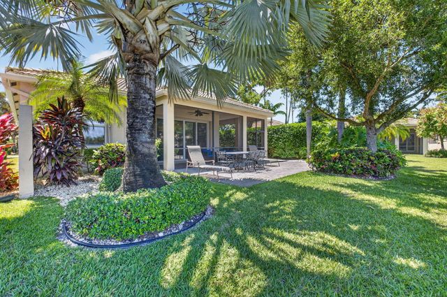 10788 Leaf Bridge Way, Boynton Beach, FL 33473