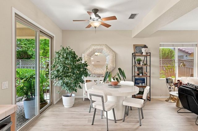 1636 Andover Ln, Lincoln, CA 95648
