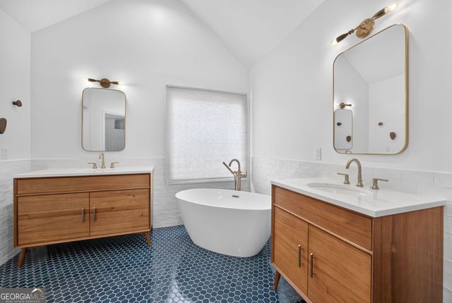 11010 Pennbrooke Crossing Crossing, Johns Creek, GA 30097