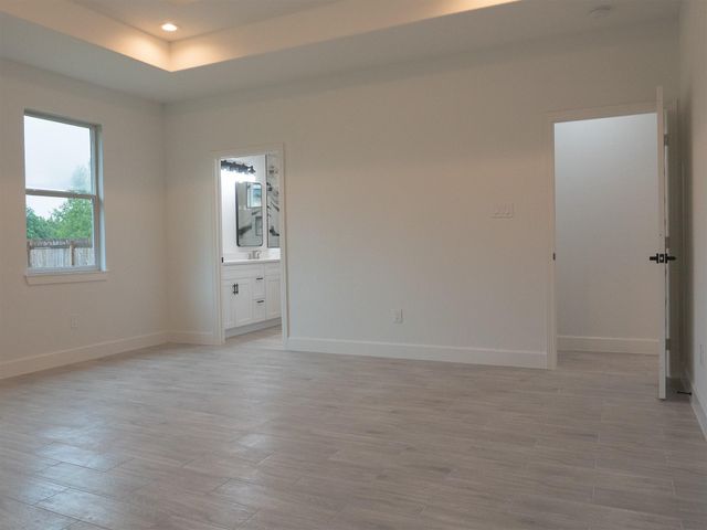 1065 Road 5203, Cleveland, TX 77327