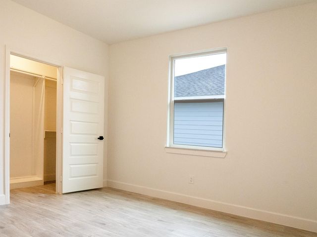 1065 Road 5203, Cleveland, TX 77327