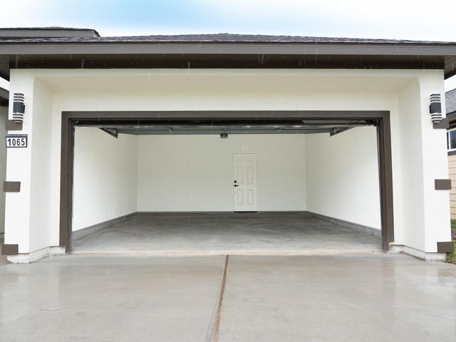 1065 Road 5203, Cleveland, TX 77327