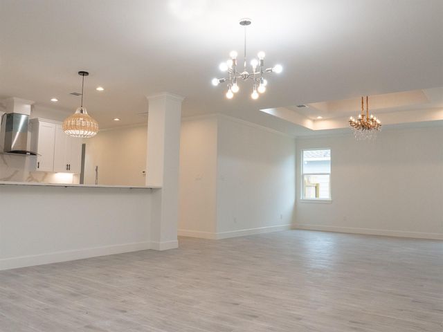 1065 Road 5203, Cleveland, TX 77327
